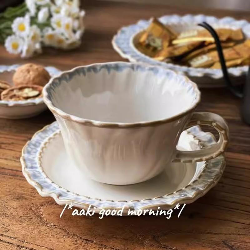 Vintage Palace Style Blue Skirt Latte Art Cup Set, Elegant Carved Ceramic Coffee Mug, Breakfast Water Cup, Mug Set, Latte Mugs for Tea Coffee Milk for Home Office Espresso Cups, Perfect Gift for Coffee Lovers, Stylish Latte Art Mug