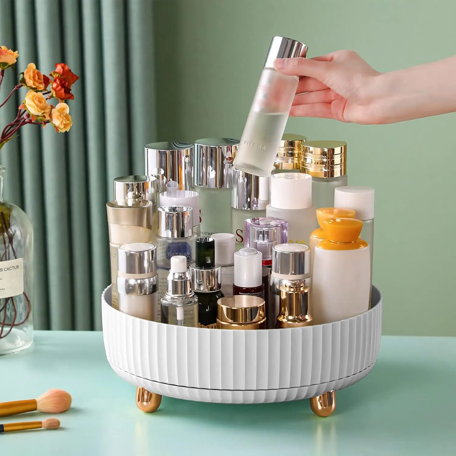 Rotating Makeup Organizer, 360 Degree Lazy Susan Cosmetic Desk Storage, Round Tray with Large Capacity for Perfume, Lotion, and Jewelry