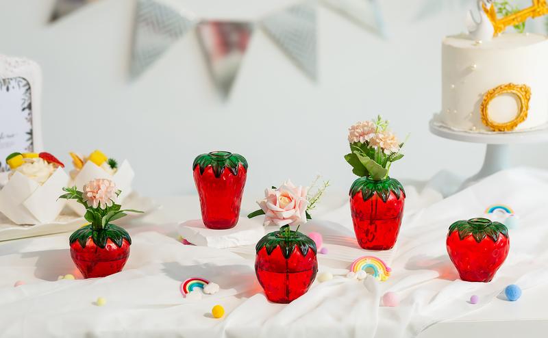 Cute Strawberry Vase for Flowers: Unique Plant Propagation for Home Kitchen Bathroom Office Housewarming Valentine's gift Galentine Party Centerpieces