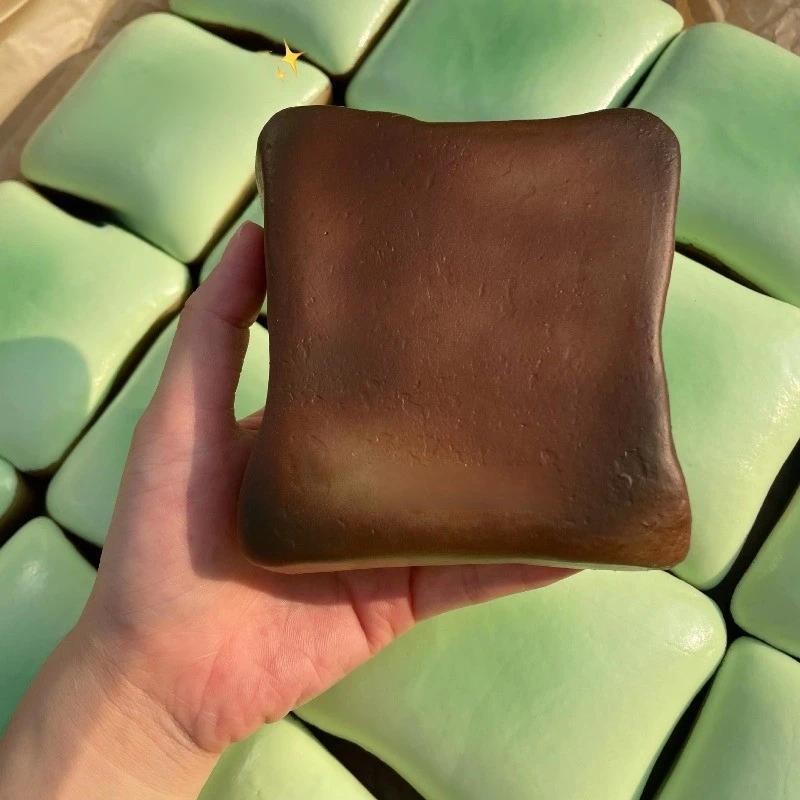 Novelty Soft Simulated Food Squeeze Release Tool Jasmine Toast Bread Squeeze Squishy DIY Decompression Slow Rebound Wet Soft