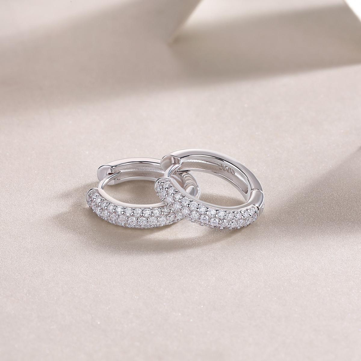 (J047)S925 Silver  Synthetic   Ring Classic Hoops: Timeless Elegance for Daily and Special Occasions Hypoallergenic Huggie Earrings