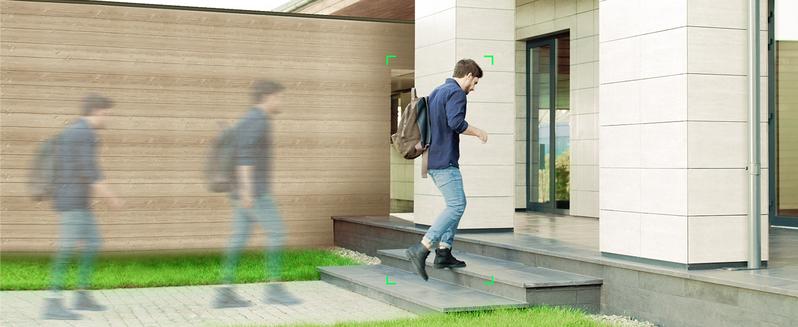 AOSU Solar Security Camera Wireless Outdoor with Panoramic PTZ, Human Auto Tracking, 2K Night Vision, Light and Sound Alarm, 2-Way Audio, Compatible with Alexa/Google Assistant for Home Surveillance