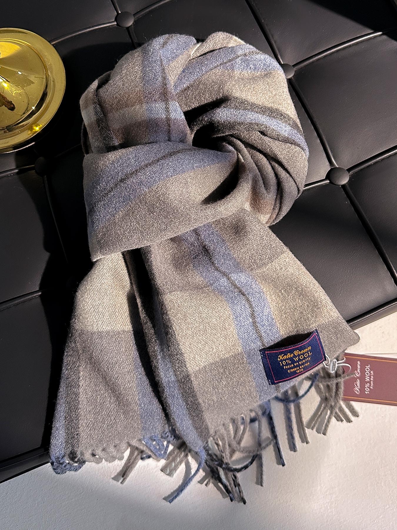 Women's Plaid Scarf for Fall & Winter, Casual Fitted Design, Warm Fashion Accessory for Daily Wear, Stylish Ladies' Wrap