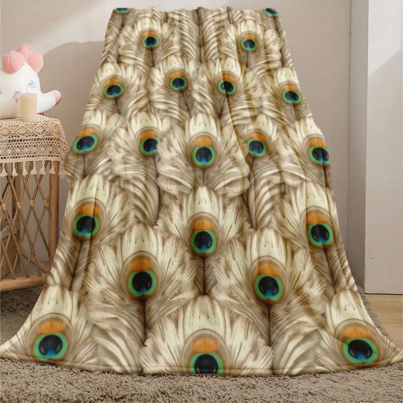 Peacock Feather Pattern Plush Blanket Lightweight Soft Throw Blanket for Home and Office Use Perfect Gift for Nature Lovers and Art Enthusiasts Ideal for Christmas Thanksgiving Housewarming and Birthday Presents Cozy Decorative Blanket for All Seasons