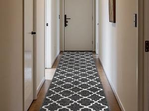 Entryway Runner Rug, Washable Non Slip Floor Mat with Rubber Backing for Hallway Kitchen Garage Laundry Room