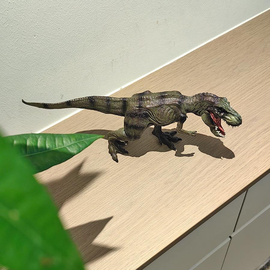 Large Dinosaur Set, Solid Roaring Tyrannosaurus Rex Figurine, Perfect Gift for Dinosaur Enthusiasts, Party Gift, Educational Model, Birthday & Christmas