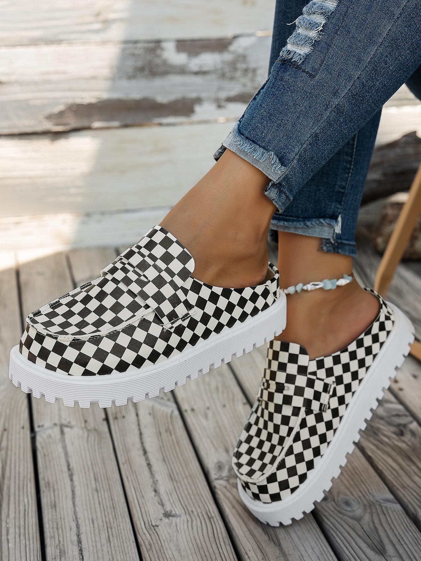 Summer New Checkered Slip-On Comfortable Half Sandals, Checkerboard Slip On, Women's Casual Shoes, Casual Plaid Shoes, Trendy Footwear for Daily Wear, Stylish and Practical Design