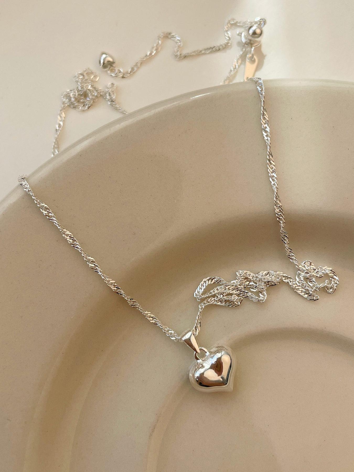 S925 Sterling Silver Heart Shaped Pendant Necklace for Women, Heart Design Necklace, Adjustable Necklace for Gift with Box, Elegant Jewelry for Daily Decor