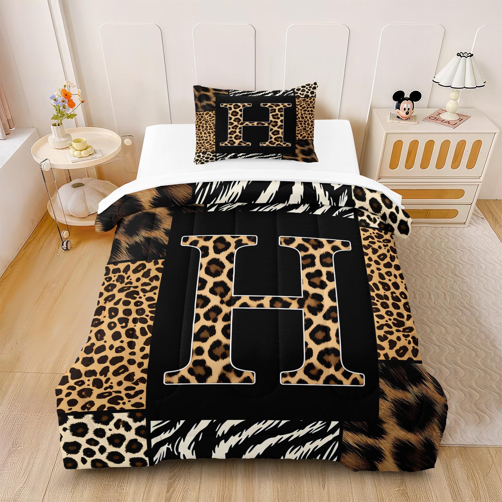 Wild Patchwork First Letter Print Comforter Set & 1-2 Pillowcases No Core, Leopard Print Letters A-Z, Zebra, Hair Texture Collage Pattern, Soft Warm Bedding, Wild Sexy Bedroom Decor, Ideal Gift Choice