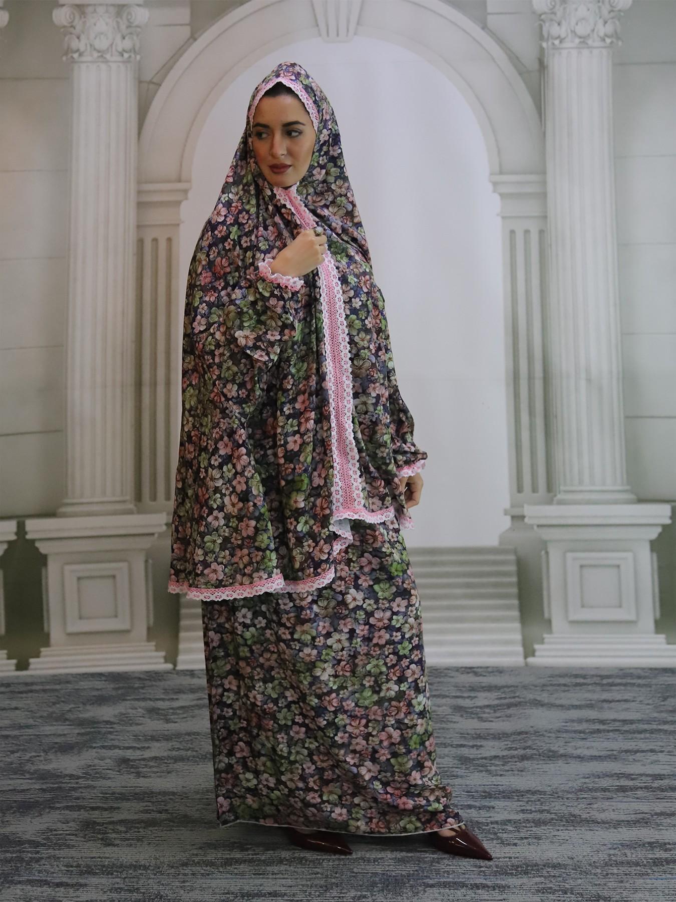 2026 New Middle Eastern Muslim Women's Hooded Comfortable Breathable Prayer Dress, Fashion Print Long Robe Set, Loose-Fit All Seasons