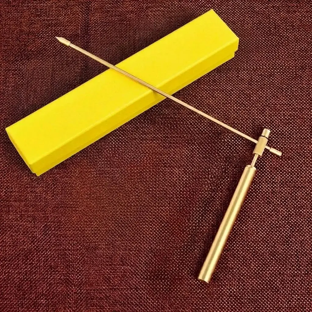 Copper L-Shaped Dowsing Rod with Storage Case, Reusable Brass Treasure Hunting & Water Detection Tool, Portable Lightweight Outdoor Exploration Equipment for Finding Lost Items