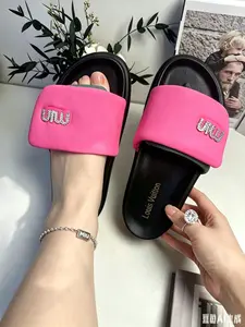 Fashion Women's Colorblock Slippers, Fashionable PU Slides, Sparkly Diamond Miu Letter Decor, Soft PU Leather, Thick Sole, Comfortable Casual Shoes for All Seasons