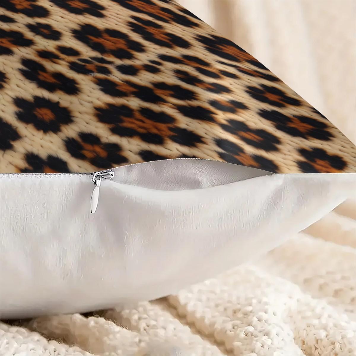 Leopard Print Throw Pillow, Vintage Luxury Decorative Pillow, Soft Square Cushion, with Zipper Closure, Perfect for Sofa, Living Room and Bedroom Decoration, Ideal Gift for Fashionable Young Women