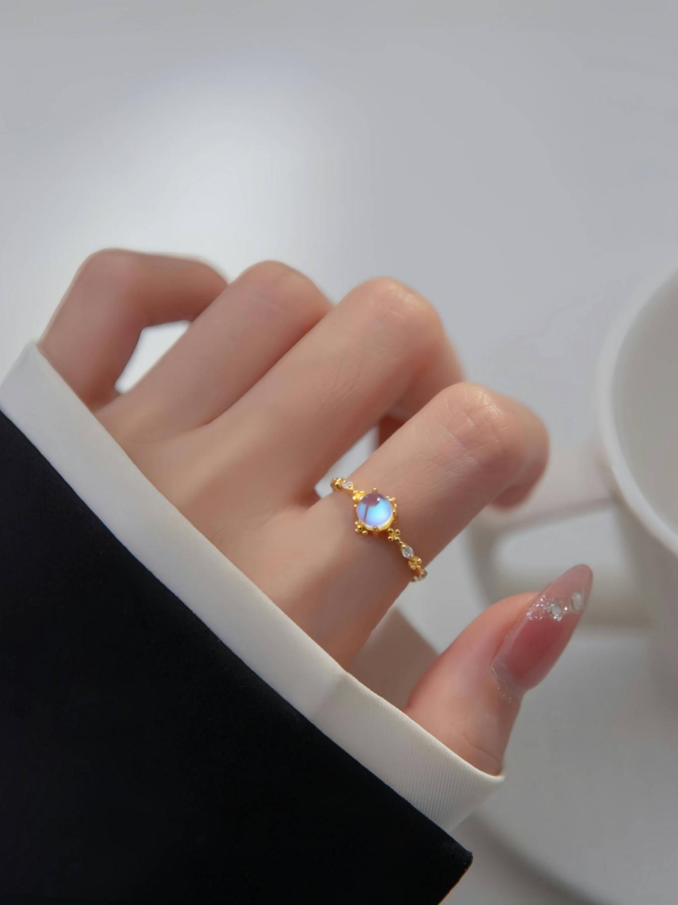 925 Sterling Silver Fashion Blue Moonstone Decorated Cuff Ring, Statement Ring, Vintage Adjustable Ring for Women, Casual Jewelry for Party, Daily Decor, Trendy for Gift