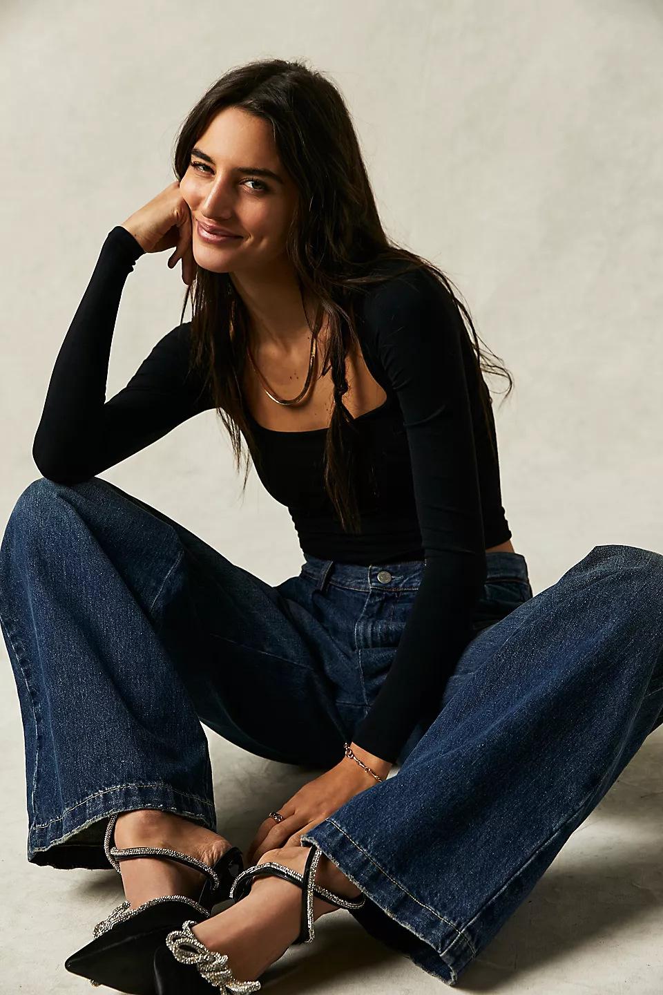 GGFL Women's 2025 Ins New Style Long Sleeve Crop Top, Solid Color Square Neck Slim Fit Base T-Shirt