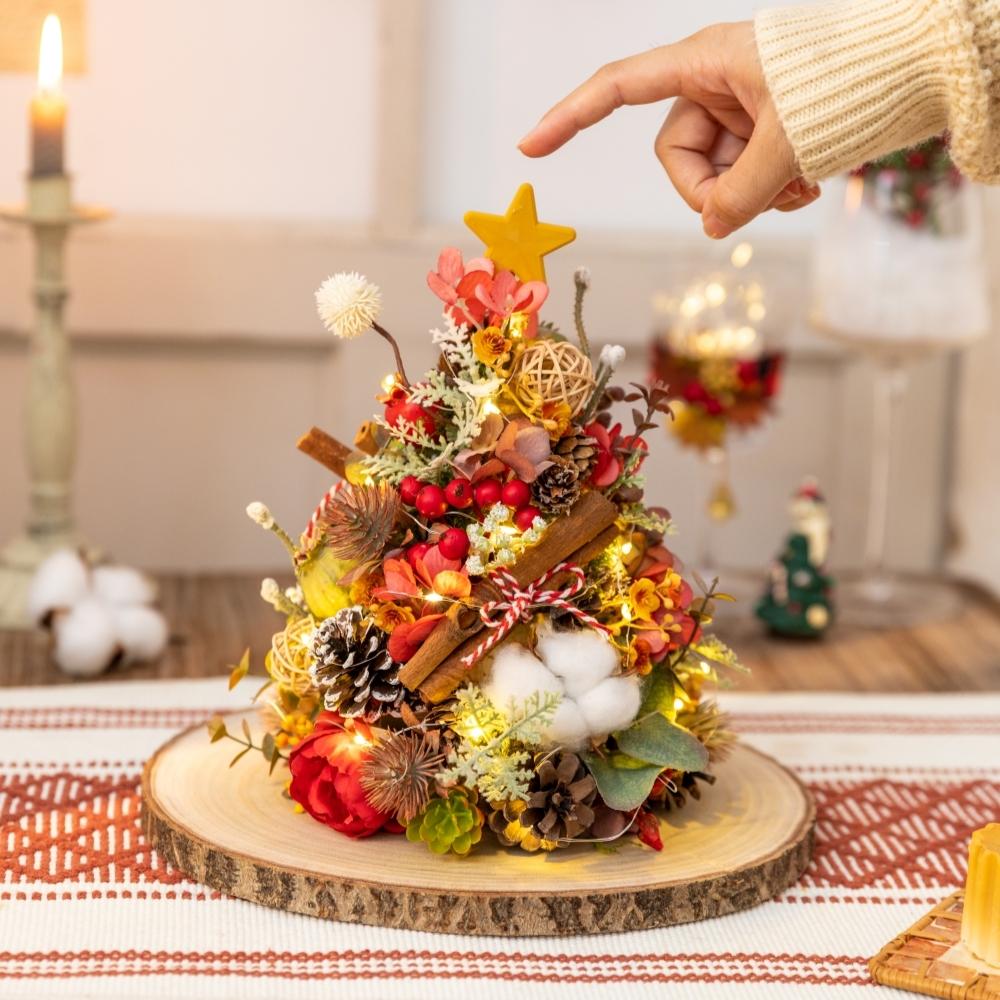 Fall Vintage Artificial Christmas Tree Ornament, Artificial Flowers with Wooden Base, Christmas Decor, Fake Plants, Home Room Office Decor, for Holiday Autumn Thanksgiving Christmas Party Decor, Coffee Shop Atmosphere Decor, Does not include light strings