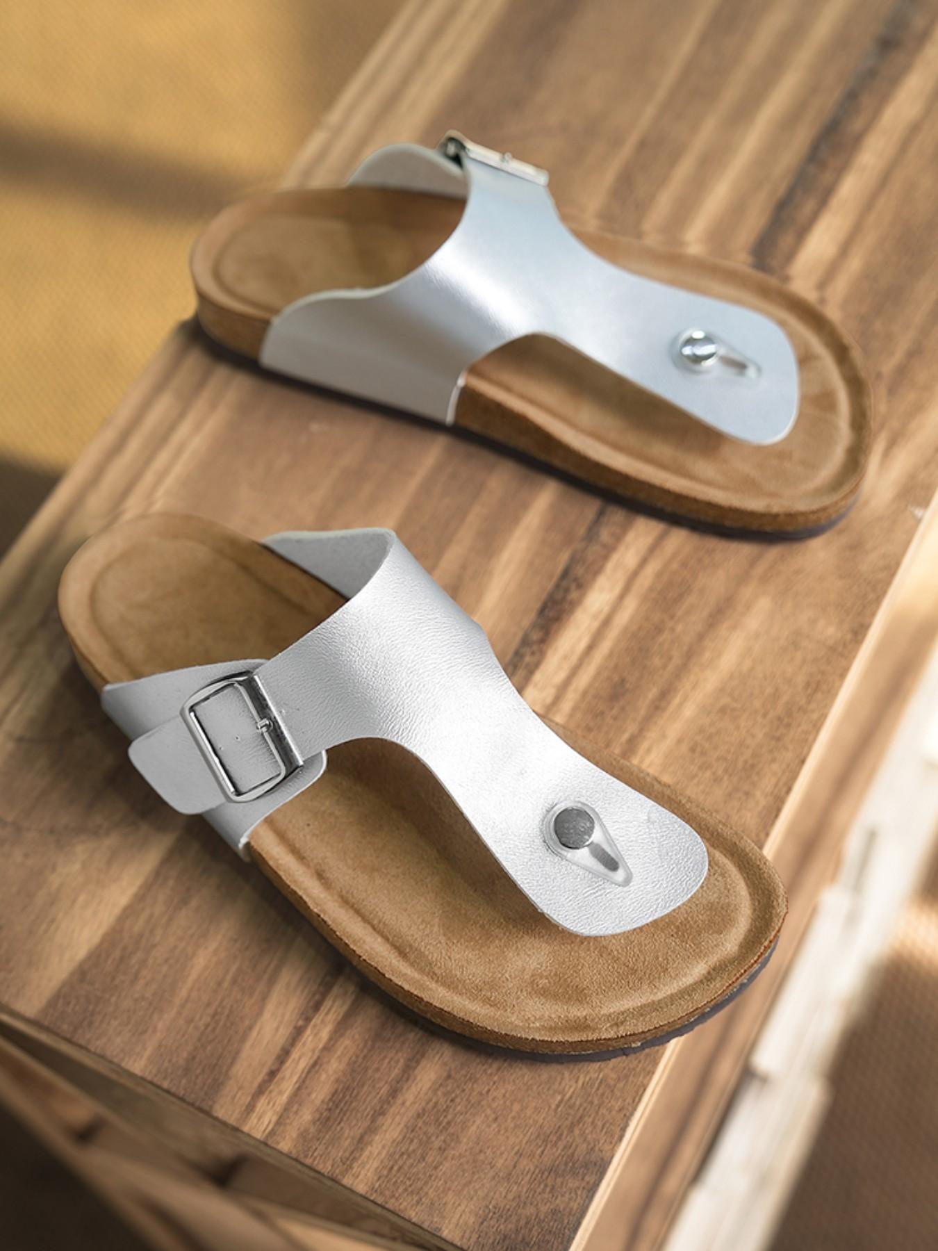 Softwood Mule Sandals Vintage Strap Design, Unisex Beach Slippers, Trendy Footwear for Men and Women, Comfortable and Stylish