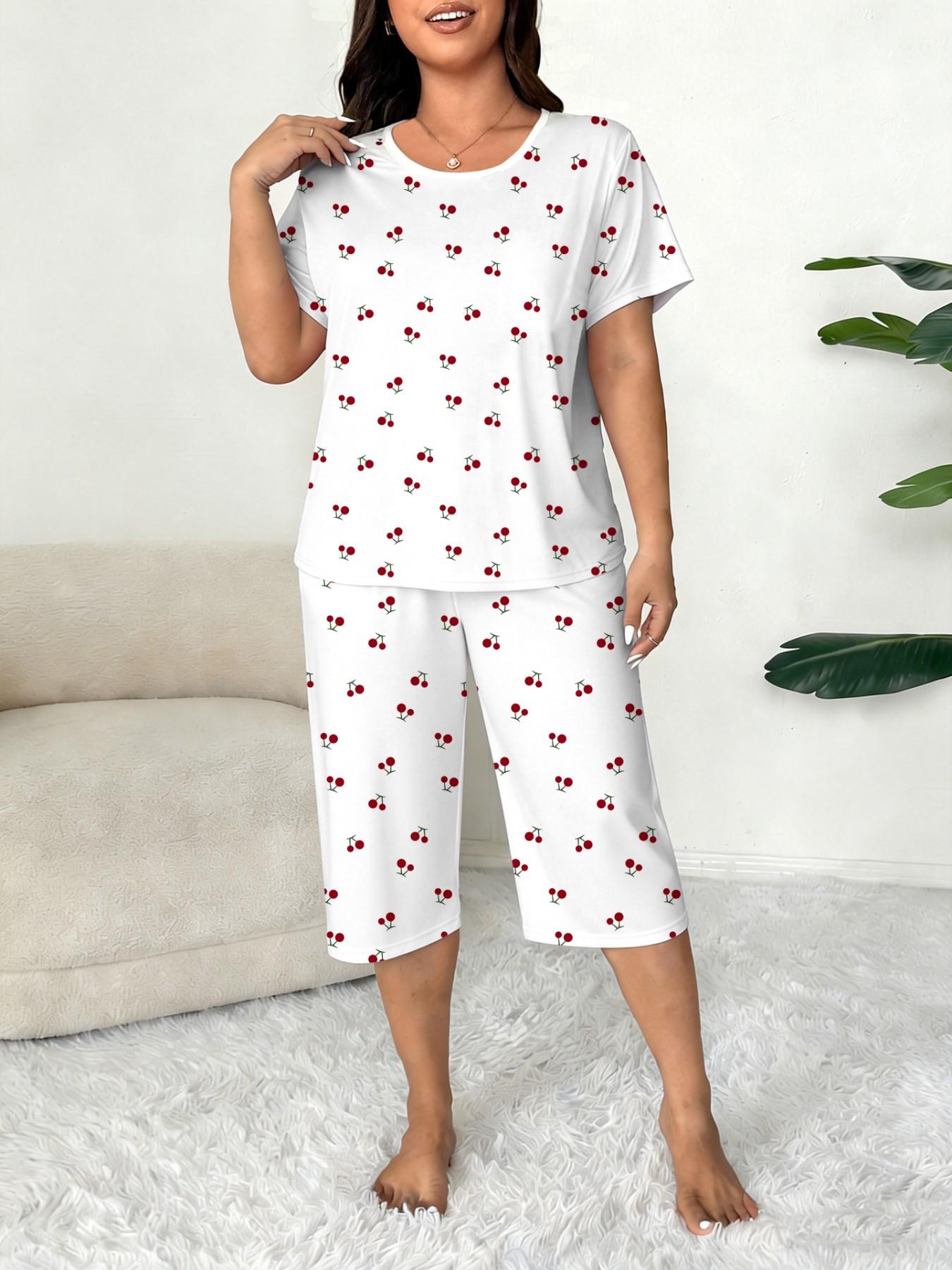 Plus-Size Women's Cherry Print Round Neck Short Sleeve Top and Capri Pants Set, Casual Pajamas Set, Comfortable Sleepwear