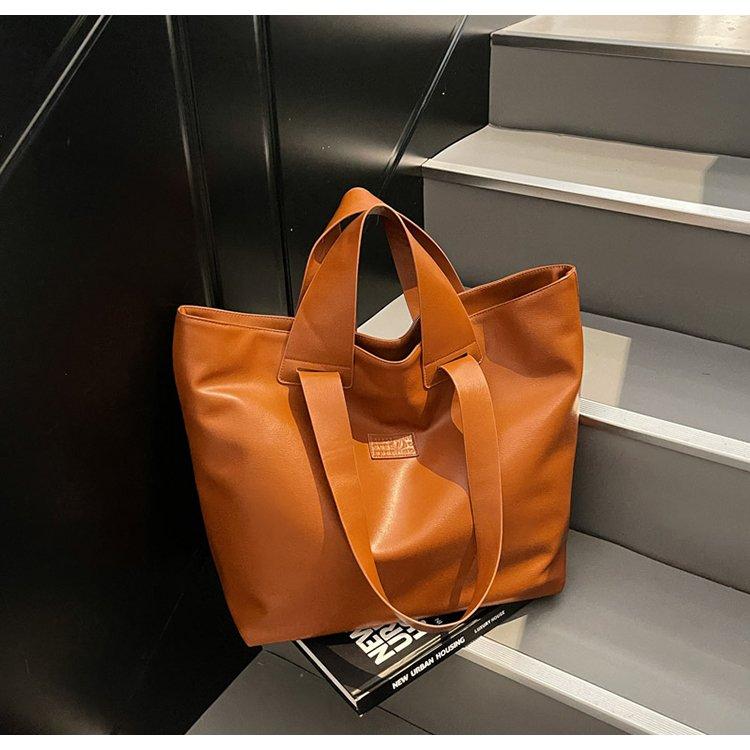 Soft Leather Large Capacity Tote Bag for Women, 2026 New High-End Commuter Shoulder Bag, Office Laptop Handbag