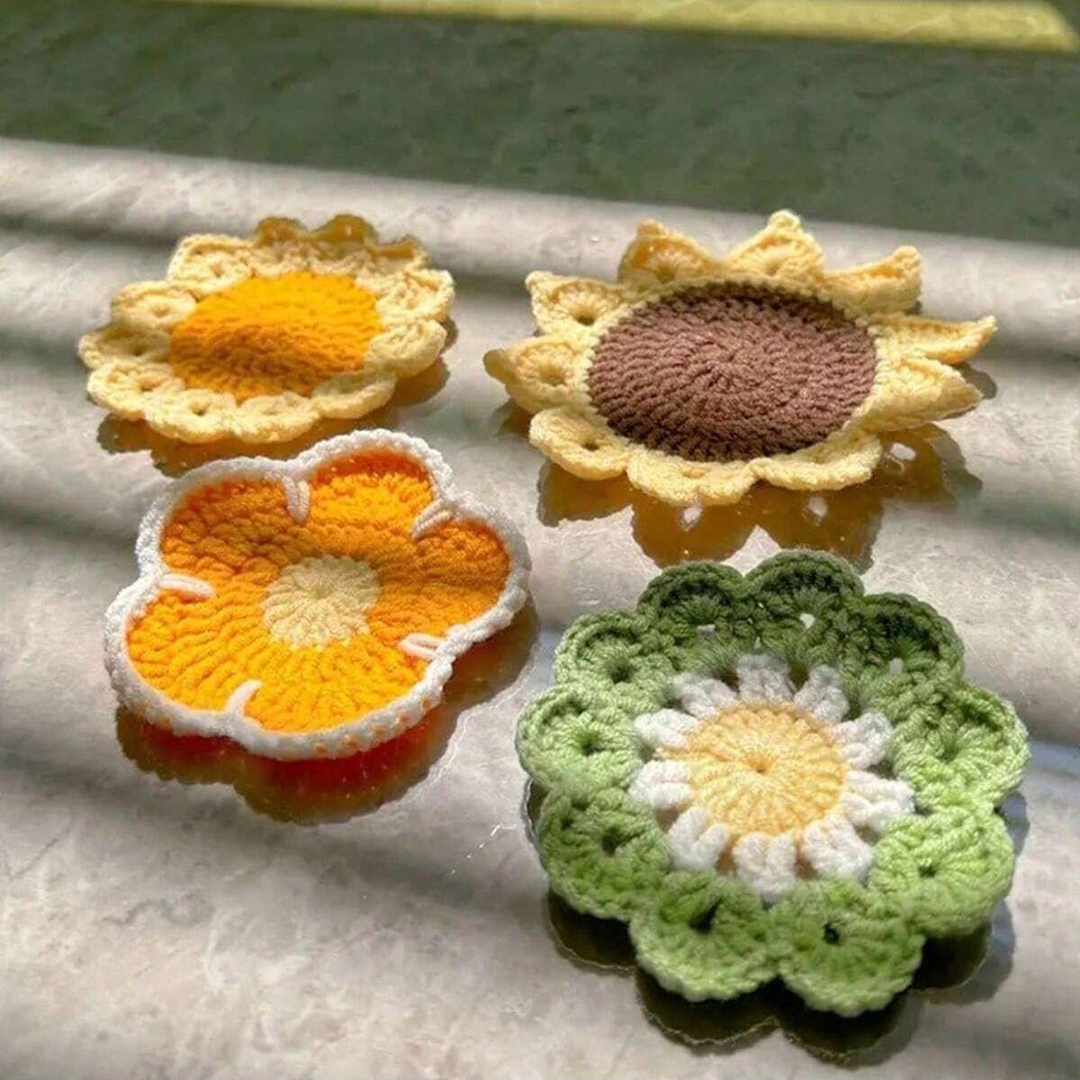 Vintage Floral Crochet Coasters, Heat Resistant Table Mats, Round Place Mats, Home Decor for Kitchen, Coffee Table, Restaurant, Bar