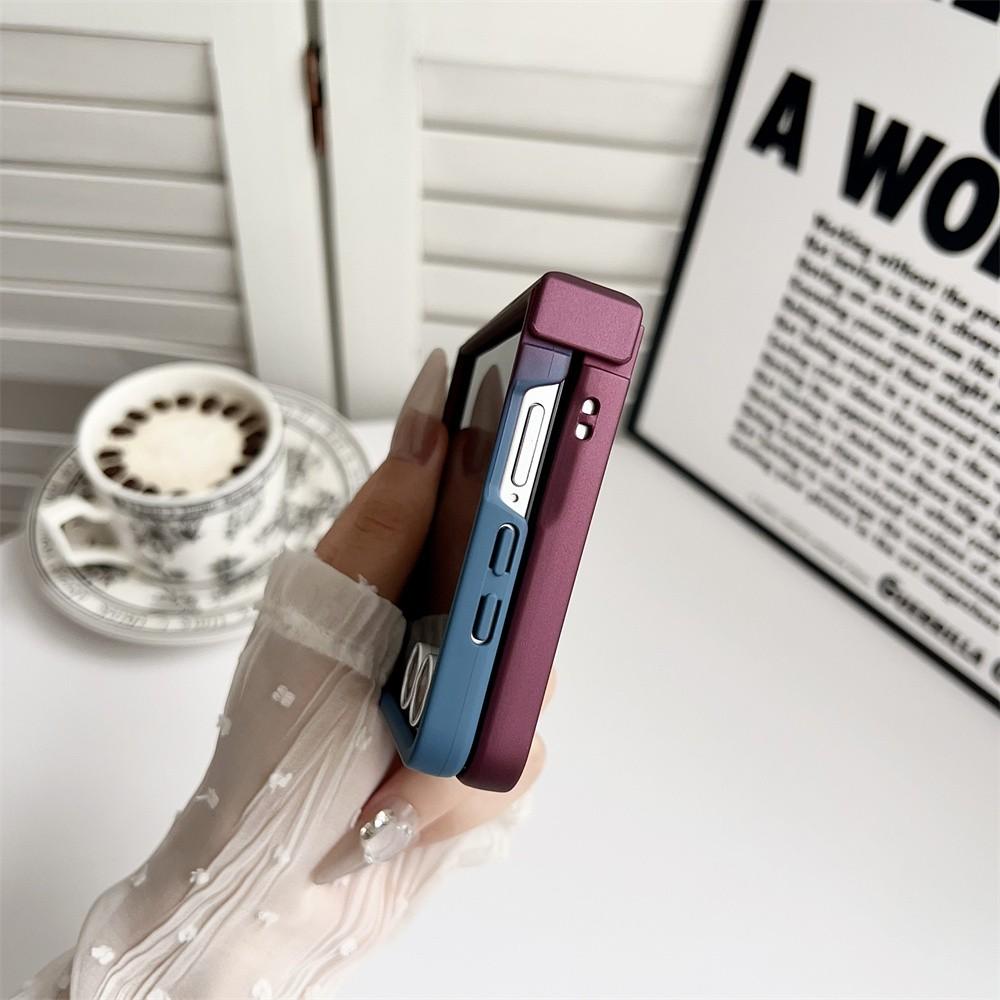 Gradient CD Pattern Phone Case for Samsung Galaxy Z Flip7/6/5/4/3, Wireless Charging Compatible, Hinge Protection, Anti-Slip Foldable Case