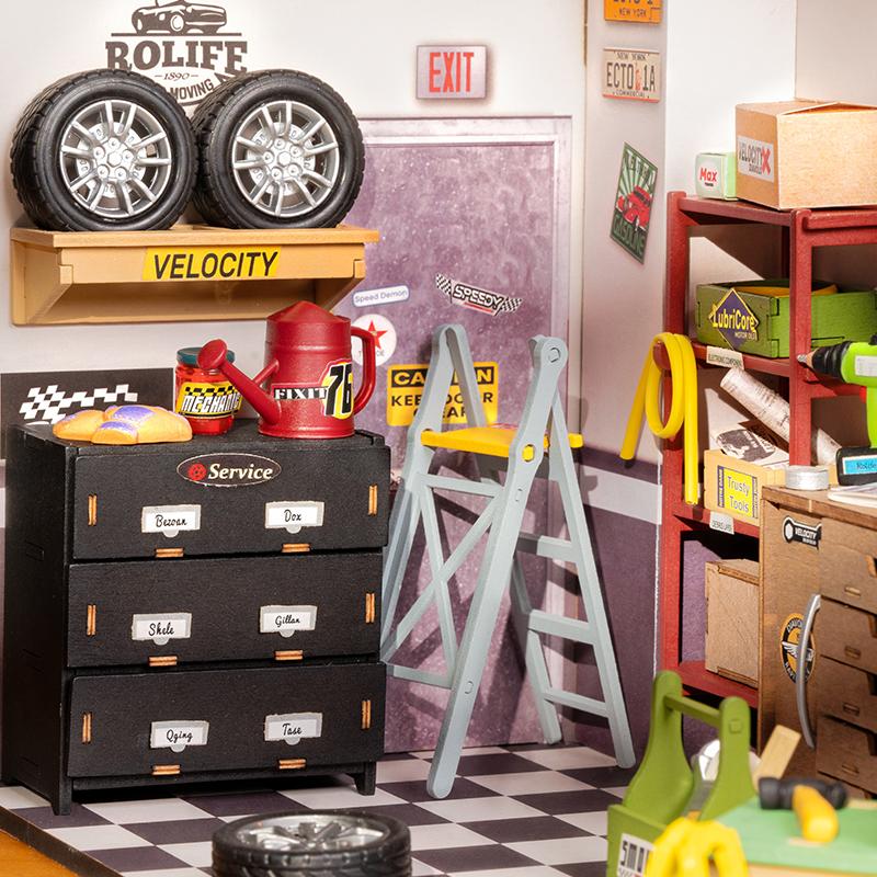 Rolife Miniature House Kit DIY Mini Dollhouse Garage Workshop Tiny House Making Kit with LED Light Decorative Wooden Craft Diorama Kit Hobby Gift