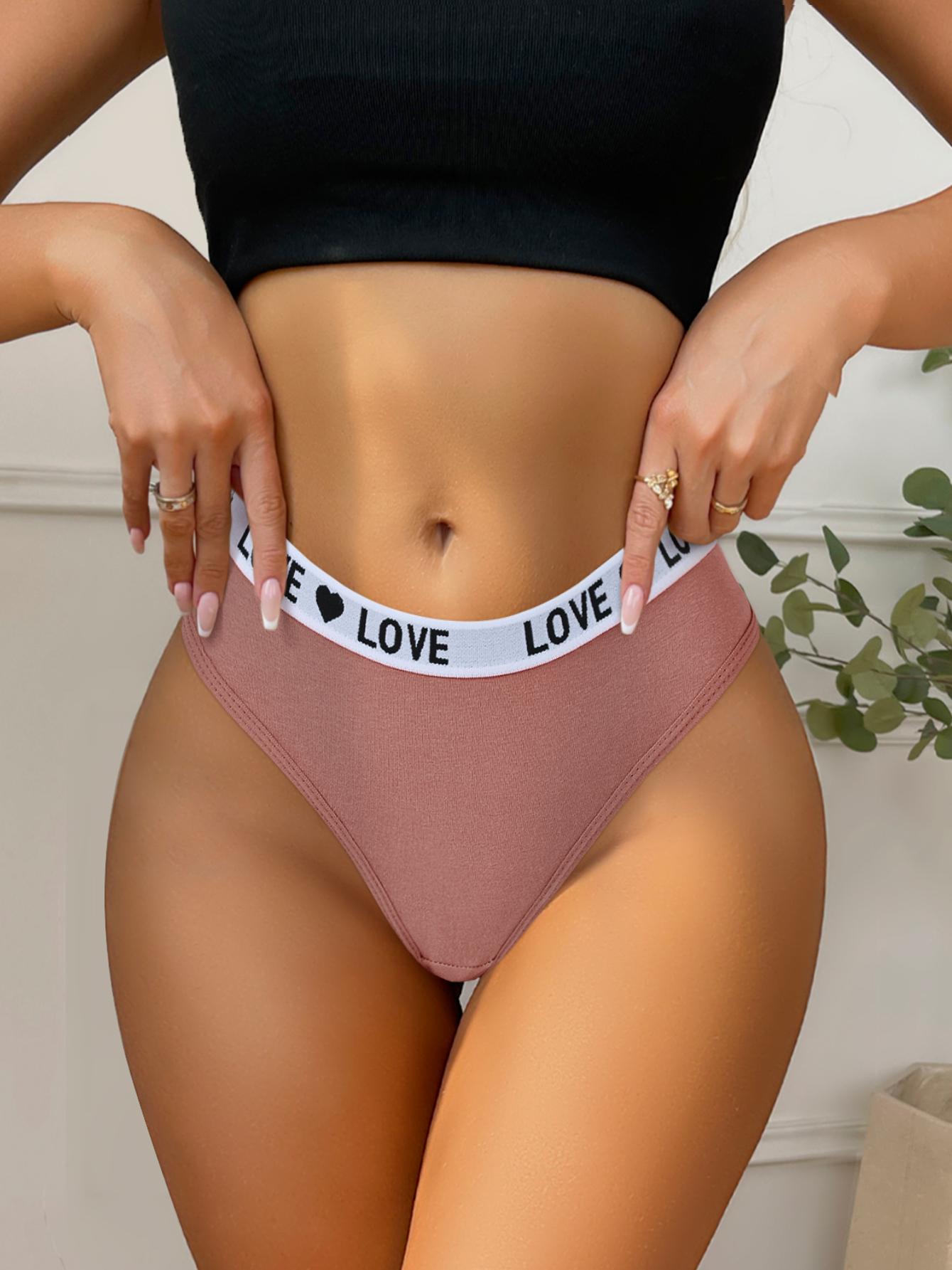 HOTCOM Women’s Athletic Activewear Seamless Panties 7-Pack – Mid-Waist Full-Coverage Cotton Blend Lingerie for Everyday Womenswear (S-XL)