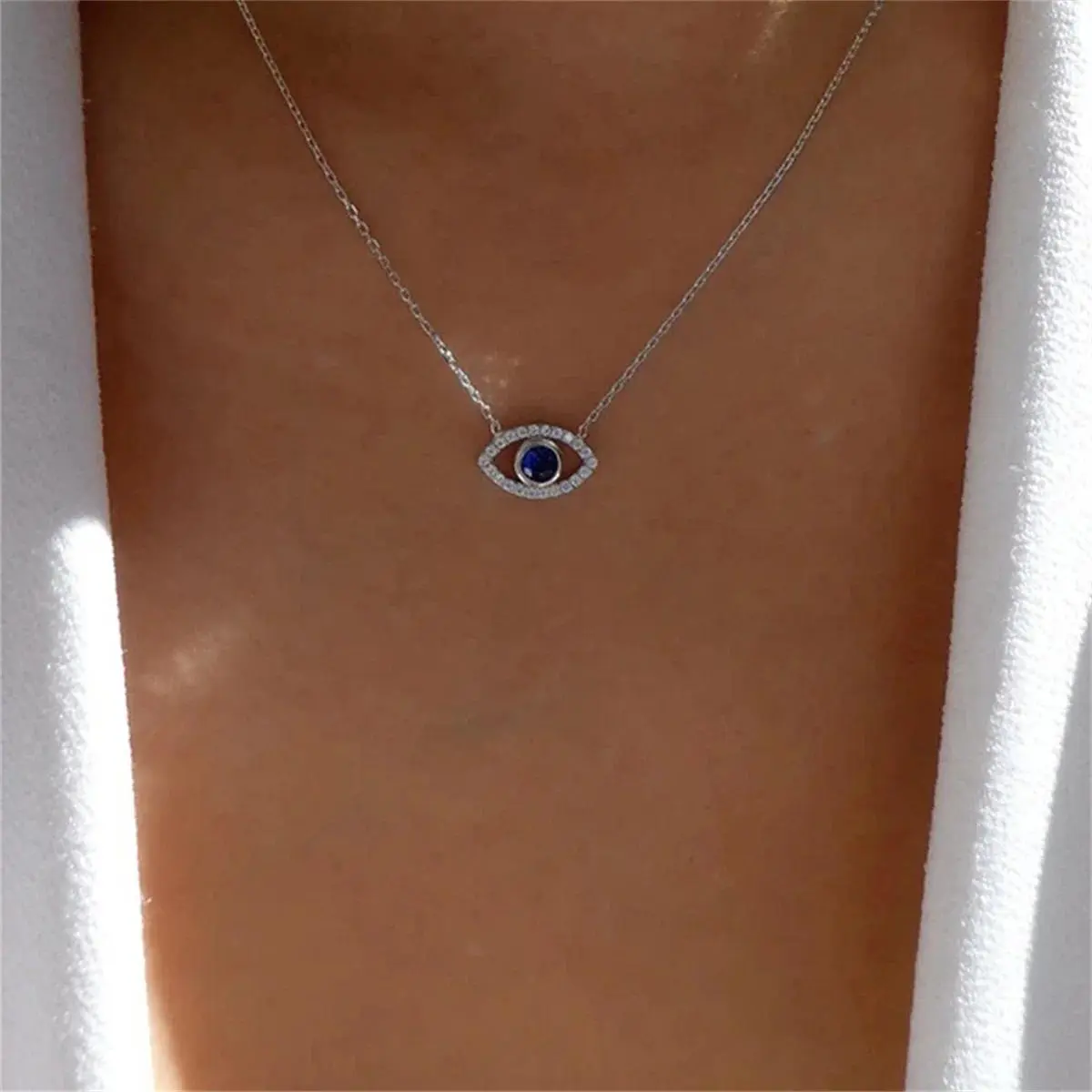 Women's Minimalist Turkish Blue Evil Eye Pendant Slip Chain Choker - Fatima Hand Clavicle Accessory, Everyday Wear Female Chain Jewelry Necklaces, Lucky Fashion Costume Pieces, Choker Chain