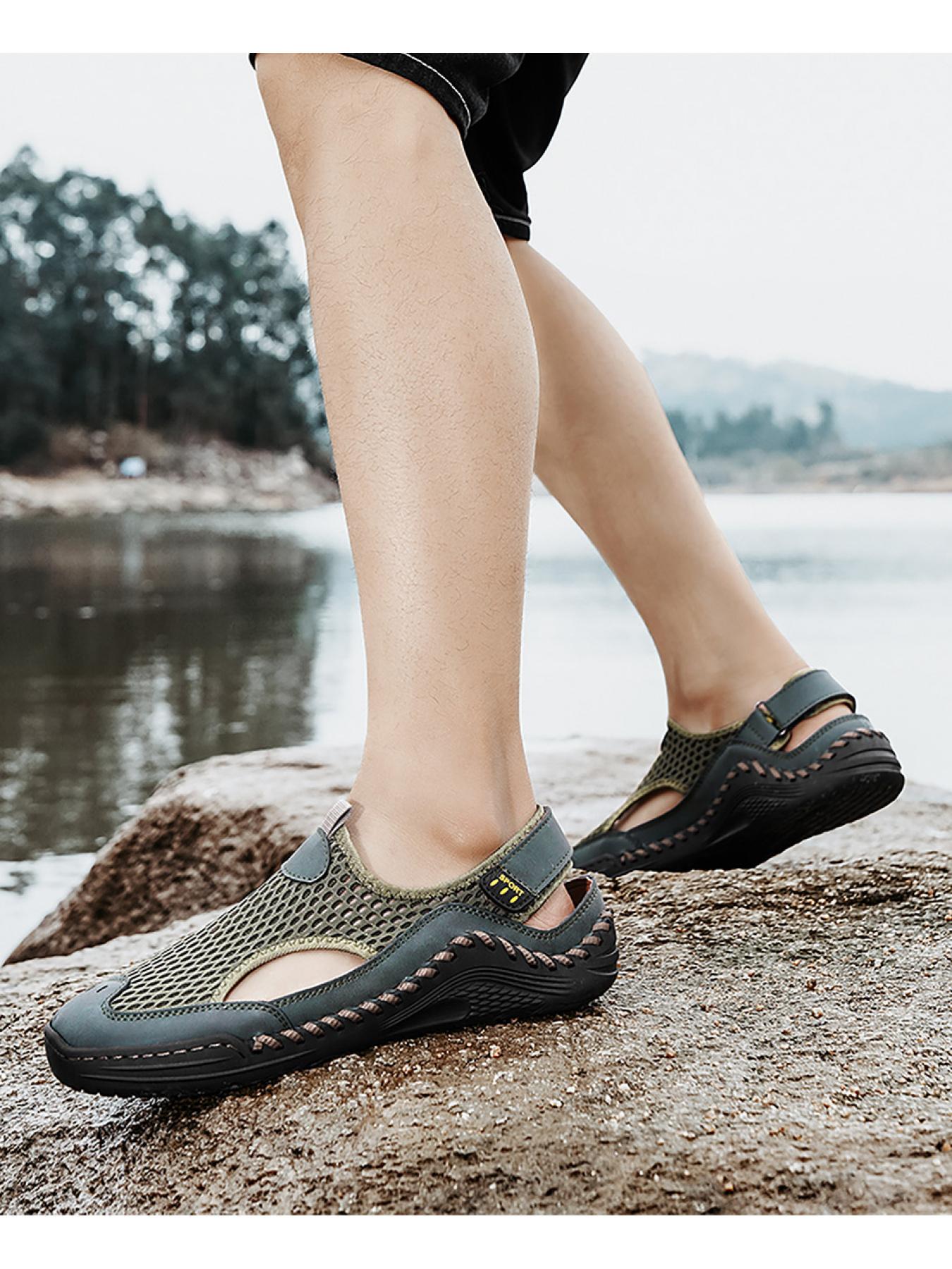 Men's Solid Color Mesh Breathable Closed-Toe Sandals, Hand-Stitched Soft Sole Water Shoes, Slip-On Casual Outdoor Beach Shoes