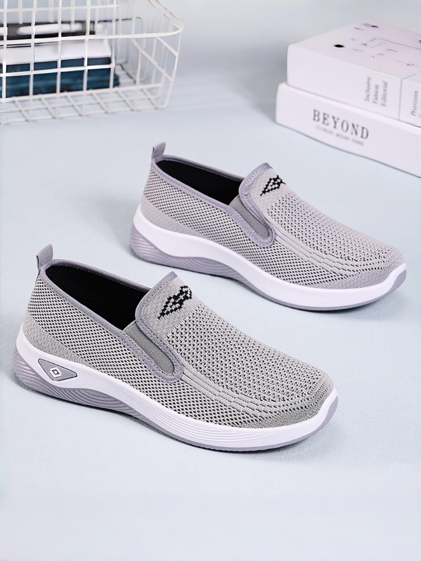 Women's Running and Walking Shoes, Air Cushion Sport Casual Shoes, Breathable Mesh Design, Lightweight Anti-Slip Sole, Ideal for Gym and Jogging