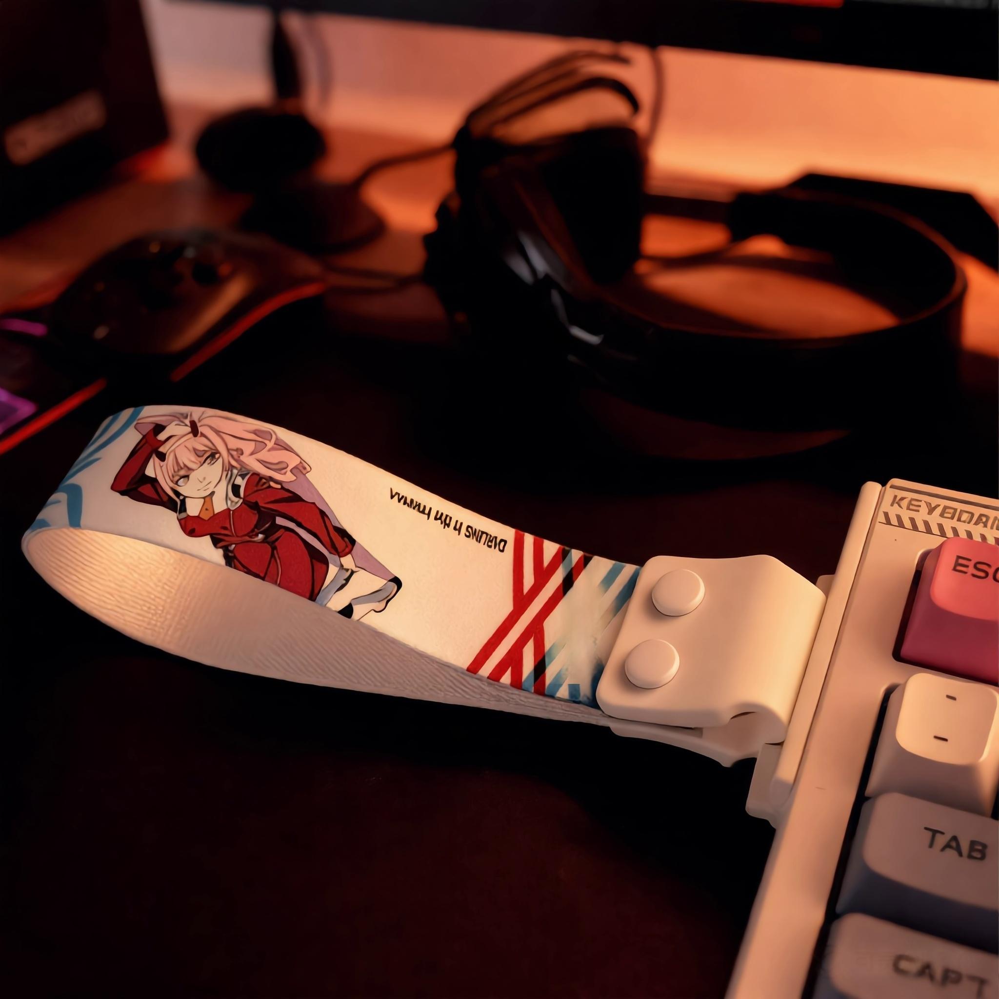 Anime Keyboard Lanyard, Detachable Cartoon Ribbon, Universal DIY Decorative Strap, Trendy Anime Character Print, Versatile Keyboard Accessory