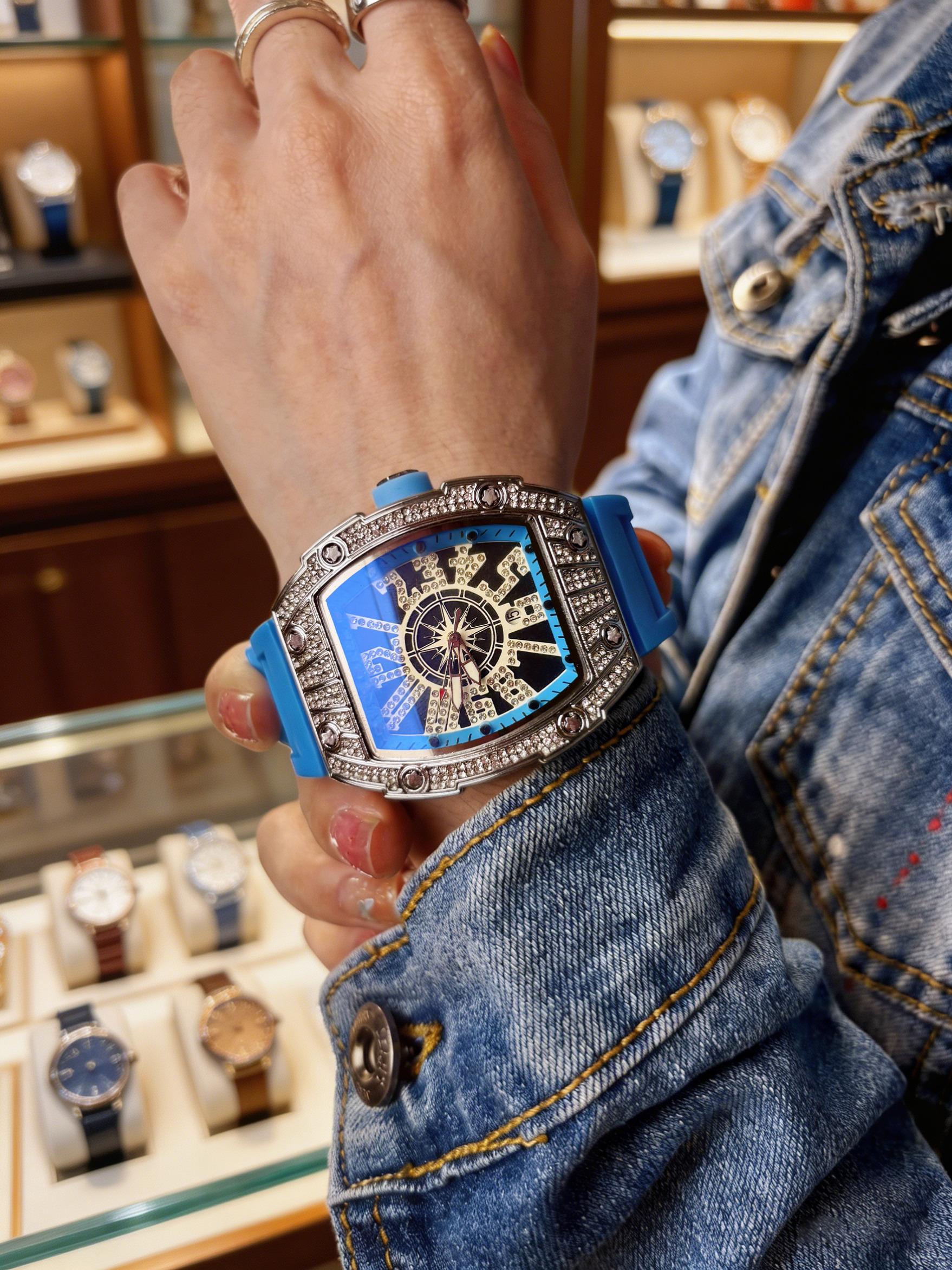 Men's Oversized Watch Colorblock Design, Compass Large Dial, Hip Hop Street Style, Sporty Full Diamond Barrel Shape Men's Wristwatch, Casual Watch