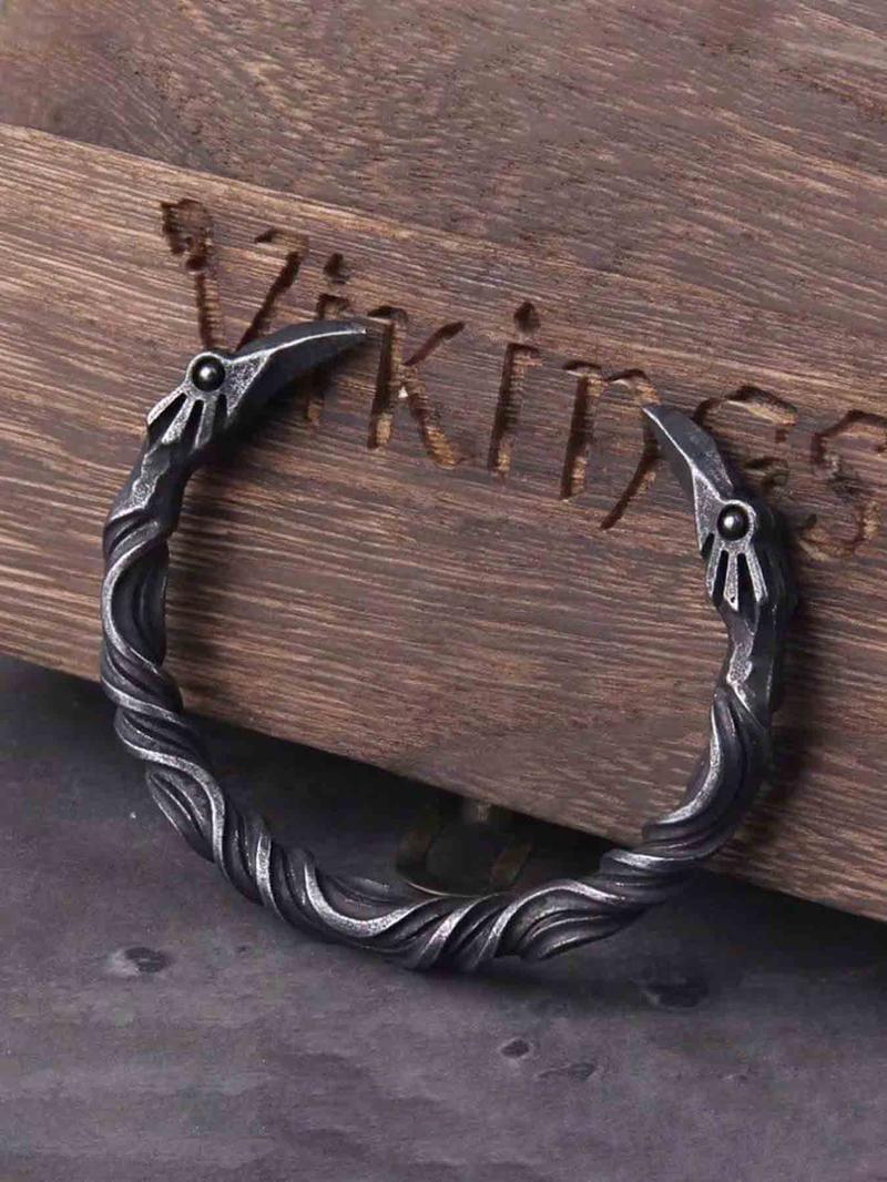 Vintage Gothic Dark Punk Crow Design Carved Open Bracelet, Trendy Punk Men's Party Style Bracelet, Unique Personality Accessory