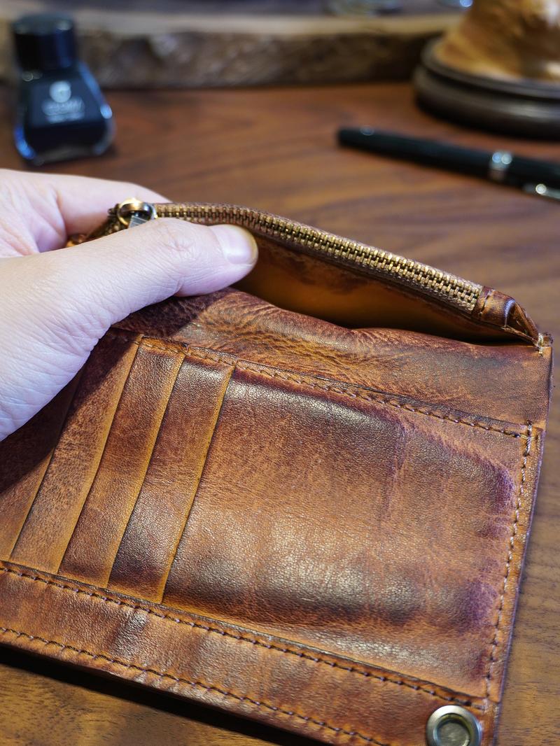 Large Capacity Leather Wallet - Handmade Vegetable Tanned | Metal Zipper, Multi Card Slots for Cash/Cards/Change