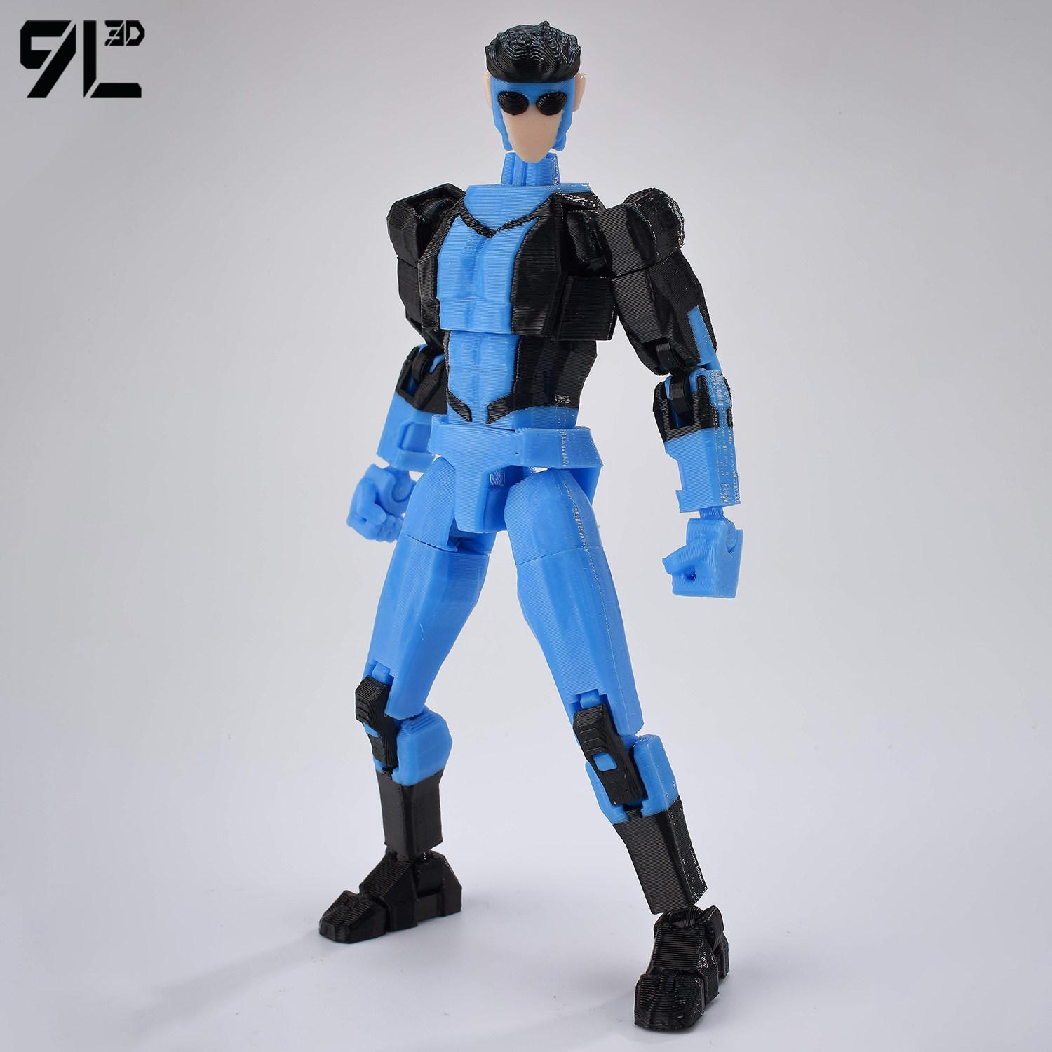 9L 3D 3D Printed Articulated Omni-Man Action Figure From Invincible Series With Interchangeable Hands Collectible Model