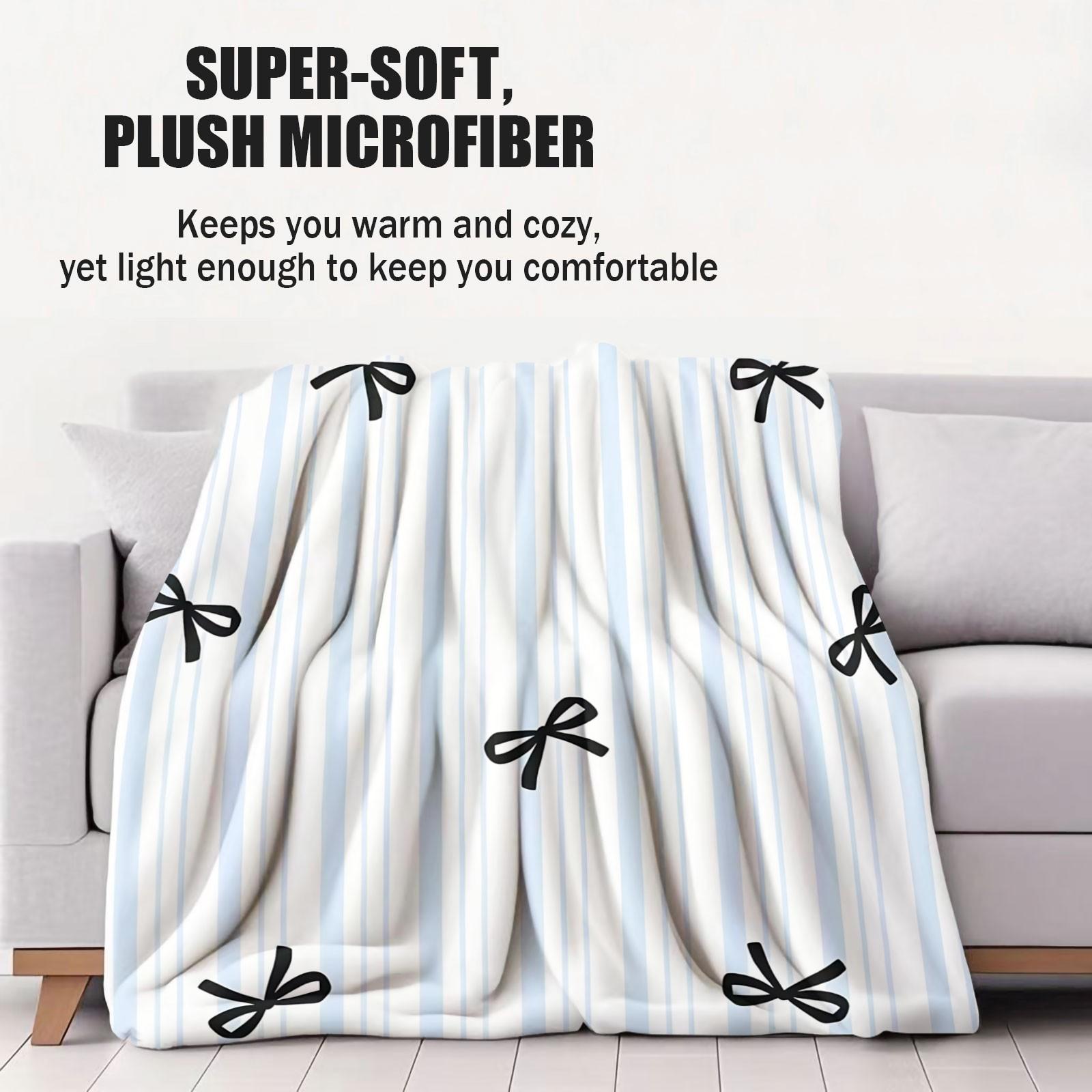 1-Piece Set of Light Blue Striped Cartoon Bow-Printed Blanket, All-Season Flannel Blanket, Available in Multiple Sizes, Soft and Breathable, Perfect for Sofas, Beds, and Office Naps