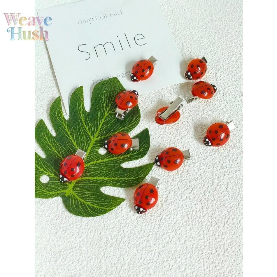10-piece cute ladybug-shaped hair clip set, creative and fun hair clips, fashionable women's hair accessories, simple hair clip set, suitable for thick hair.