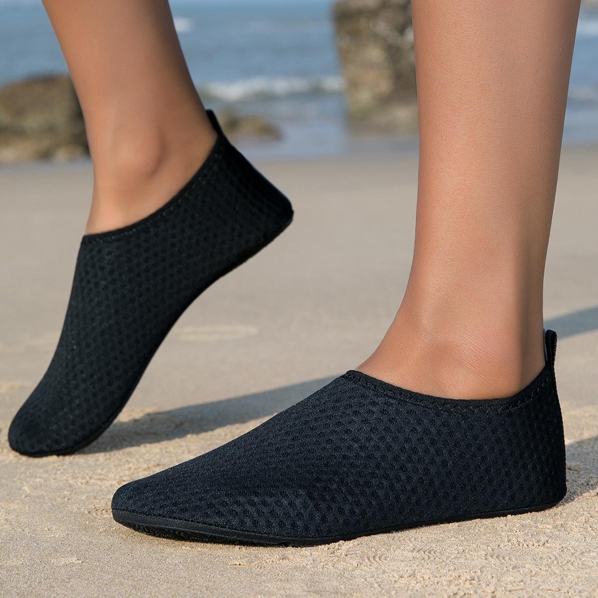 2026 Spring Summer Couples' Slip-On Yoga Water Shoes, Foldable Design, Lightweight Breathable Quick-Dry, Men's Beach Shoes, Comfortable