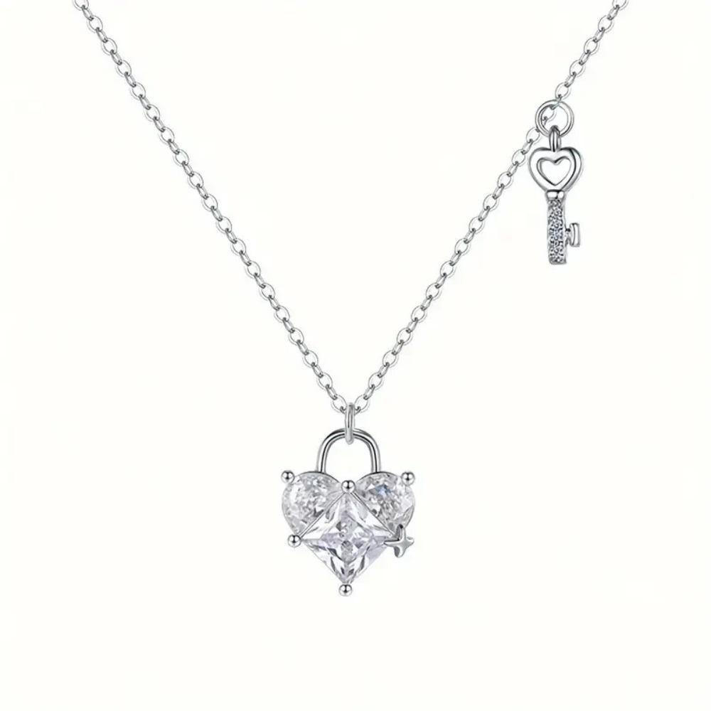 Women's Shiny Heart-Shaped Lock Key Pendant Necklace, Silvery Cubic Zirconia Fashion Jewelry with Diamond-Cut Chain & CZ Bling,summervibes