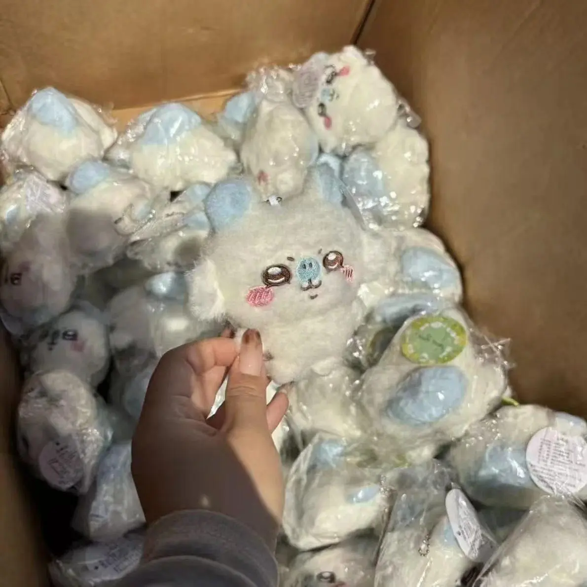 JIYI Momonga Series Plush Keychain Cute Usagi Hachiware Momonga Flying Squirrel Soft Kawaii Doll Fluffy Pendant Gift