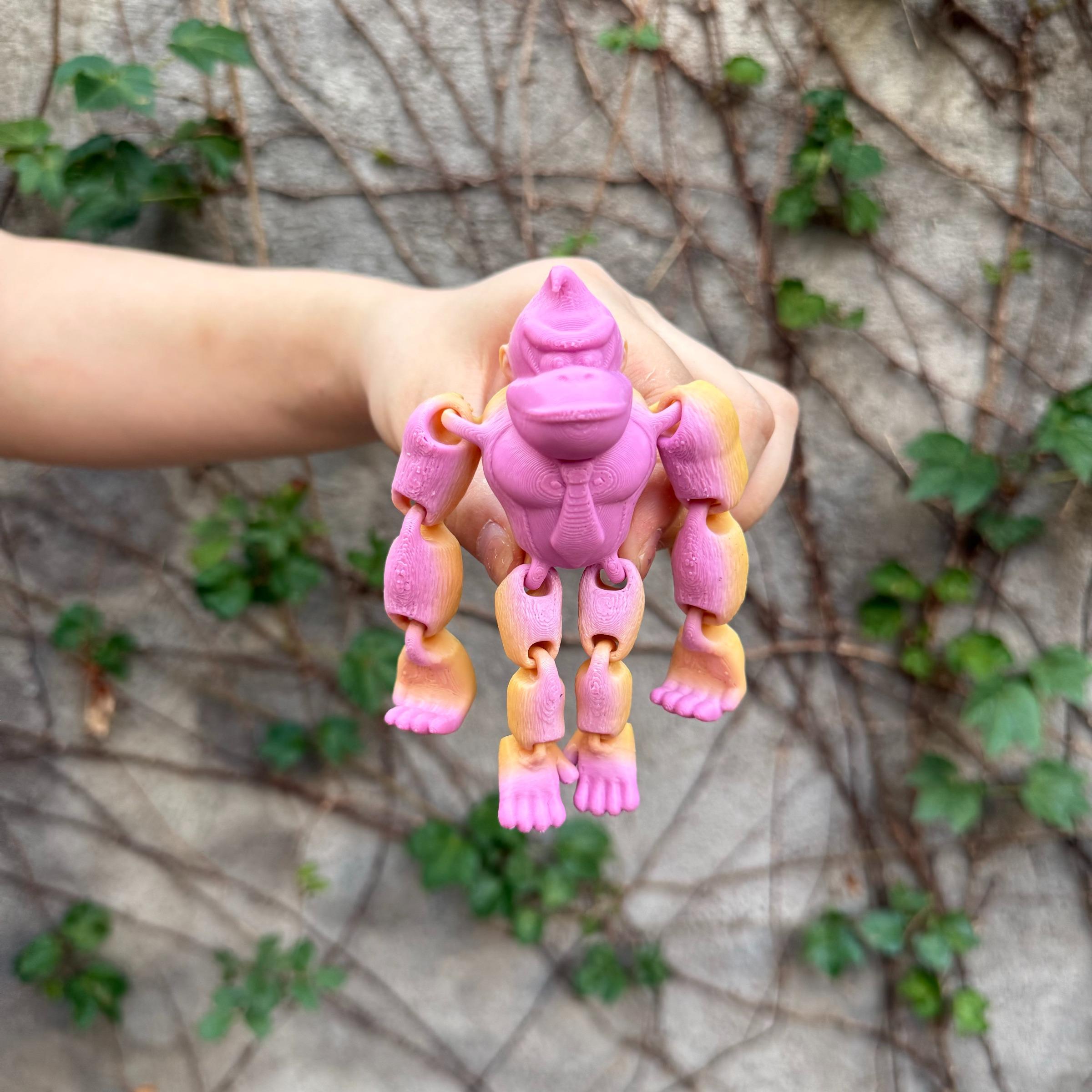 3D Printed Long Arm Gorilla Figurine, Home Decor, Realistic Eyes, Moveable Joints, Articulating Animal Figurines, Christmas Gift, Birthday Present, Animal Statue