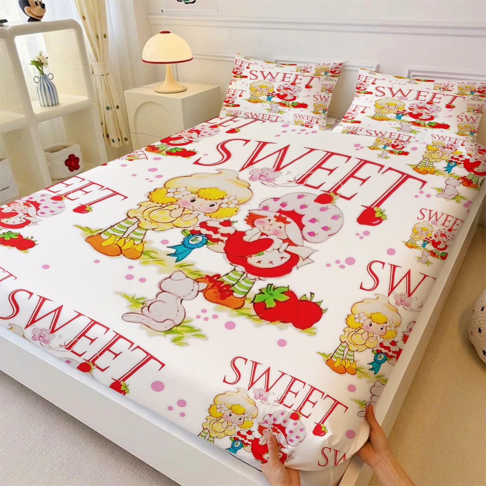 Strawberry Shortcake Big Sweet Fitted Sheet Set, 1 Fitted Sheet + 2 Pillowcases - 3 Pcs Soft Bedding with Deep Pocket, 360° Full Coverage, Wrinkle Free, Cute Sweet Letter Print Cartoon Bed Sheets for Girls, Full Size