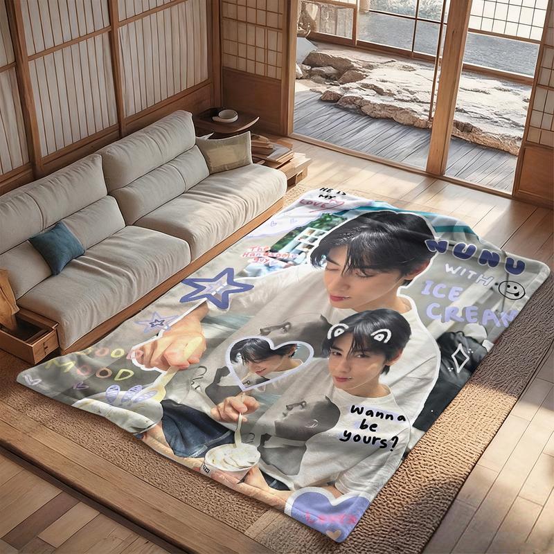 Cha Eun-woo ideathe simple flannel blanket to fit the travel rest and spread it out freely, pulling the comfort into every scene, giving partners at the carnival, and igniting the vitality of the journey with a pleasant experience