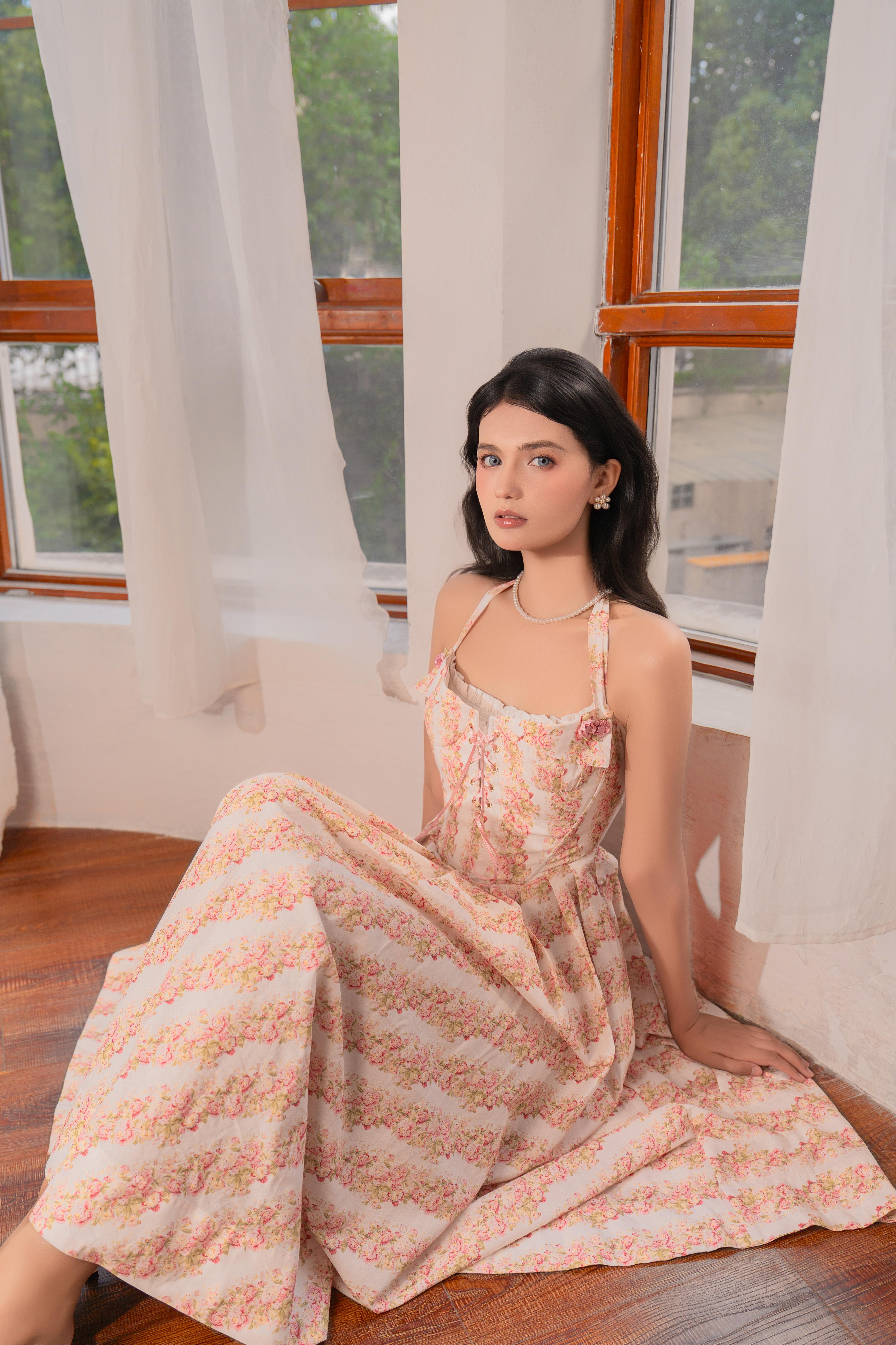 Enchanted Rose Corset Dress-LuminaVenus Dresses Prom Floral Dress Curvy Women Rave Aerie Sundress Tummy Flattering Elegantoutfits Bridesmaid Modest Outfits Black Women Dress Elegant Fall Tube Long Dress  Dress Silk Drape