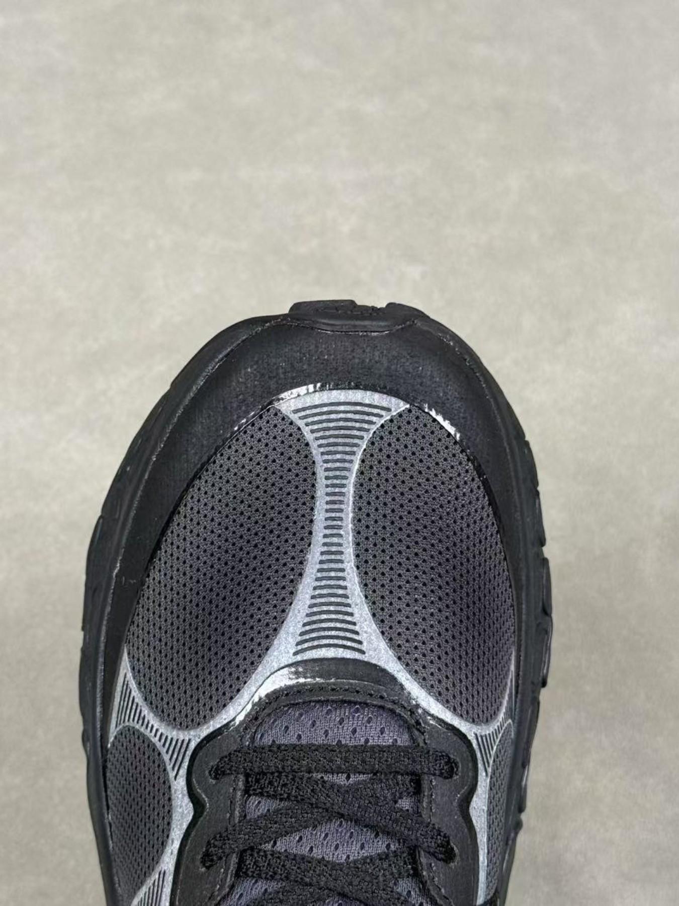 Unisex Thick Sole Wide Toe Waterproof Lightweight Breathable Outdoor Night Glow Trail Running Shoes, Comfortable Sports Footwear