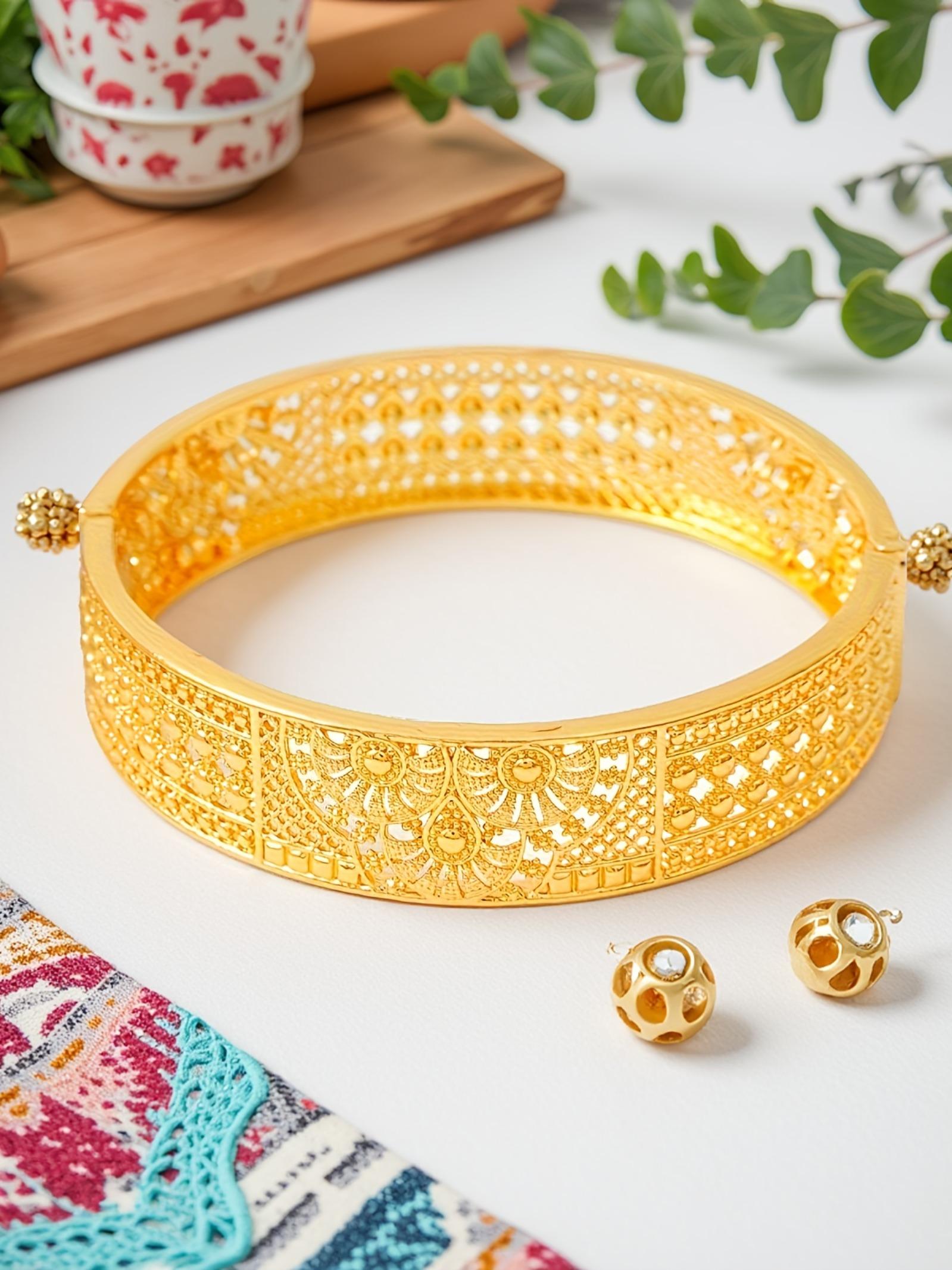 2pcs Elegant Vintage Copper Cuff Double Layered Bracelets for Women, Luxury Open Floral Design, Perfect for Daily Wear and Gifts, Batch 39dy