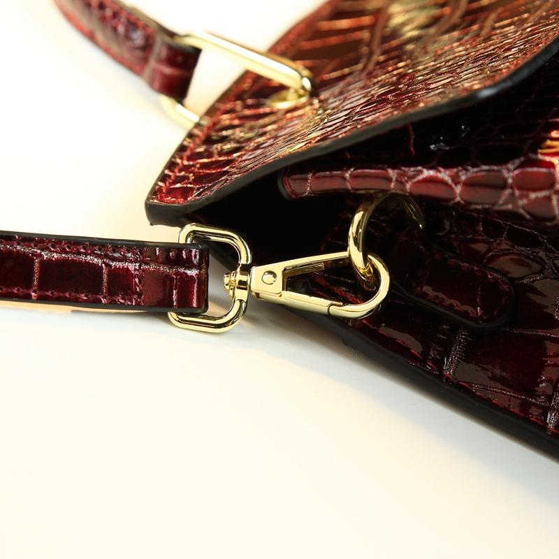 Luxury Wine Crocodile Texture Handbag, High-End Commuter Crossbody Bag, Elegant Mother Bag, Large Capacity Shoulder Bag