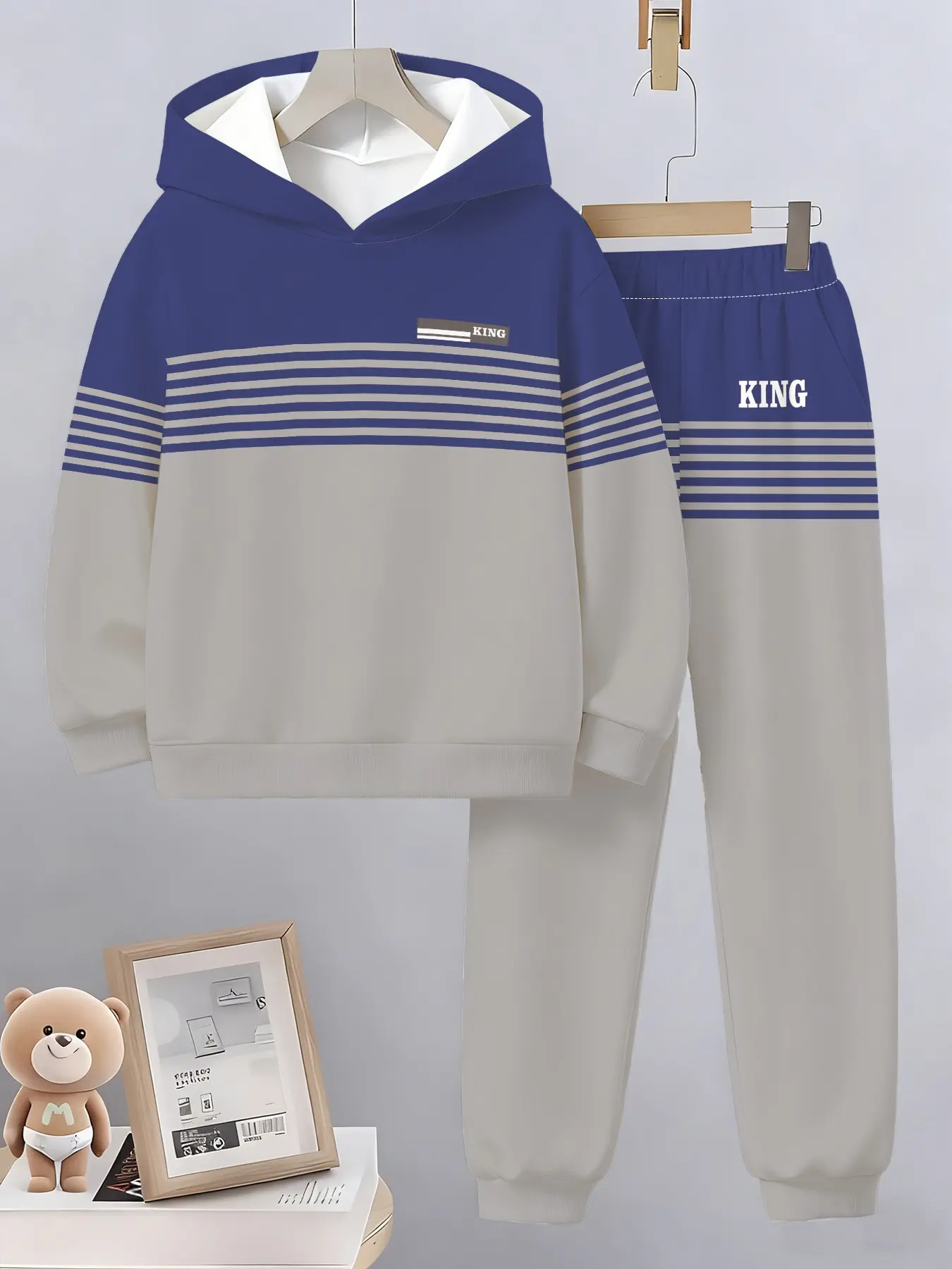 Boys' Colorblock Striped Hoodie and Pants Set, Casual Streetwear, Perfect for School, Playdates, Outdoor Activities, Summer Clothing Set
