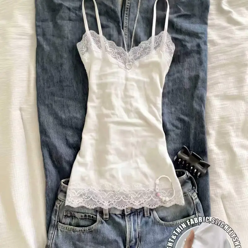 Elegant Lace-Trim Camisole for Women, V-Neck Sleeveless Top with Adjustable Straps, Casual Clothes for Daily Wear