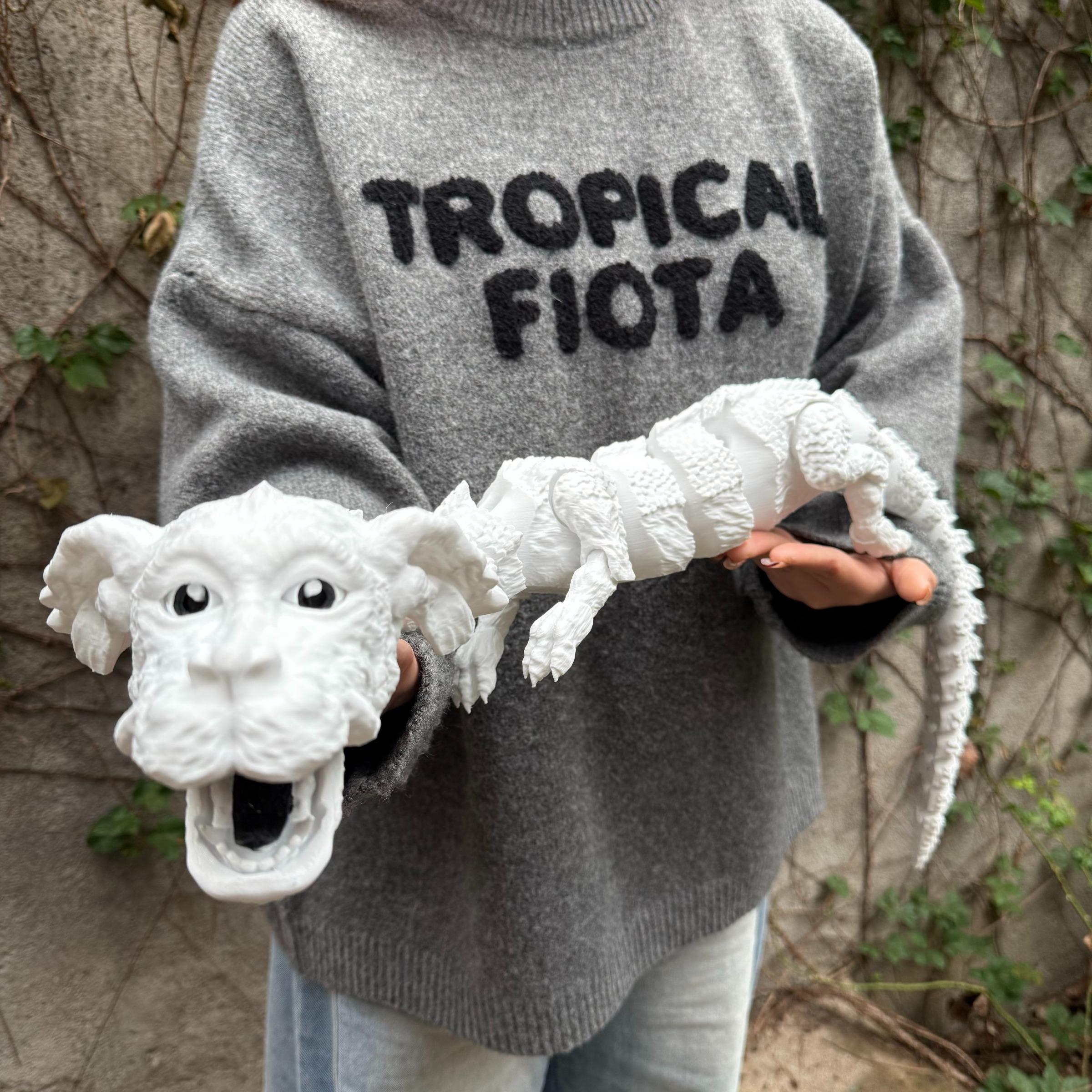 3D Printed Lucky Dog Dragon Statue, Fantasy Collectible Figure, Moving Legs, Articulating Animal Figurines, Decorative Sculptures, Home Decor, Perfect Gift for Birthdays, Christmas, Halloween